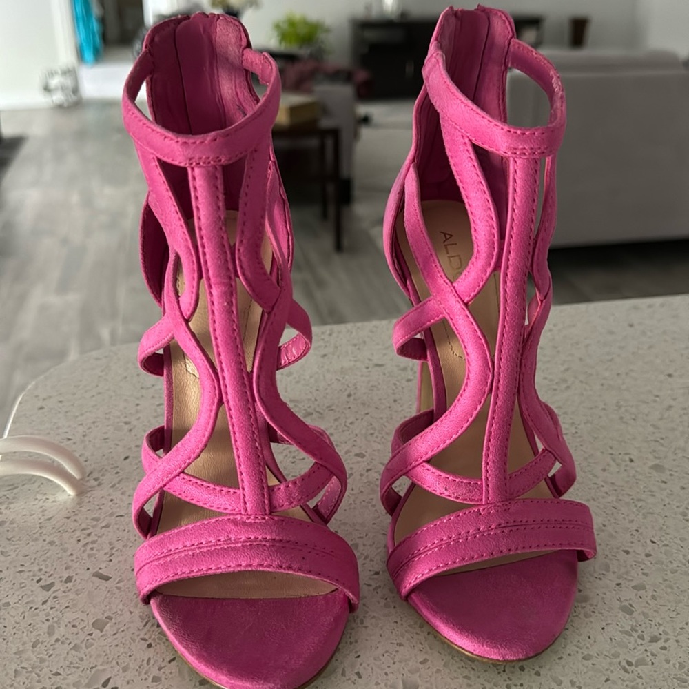 Sexy hot pink heels